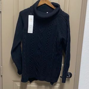 Chunky Ladies Black Sweater XL